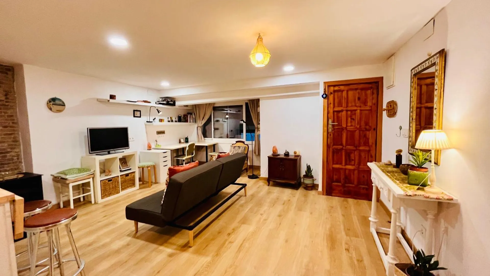 La Bruixota Del Castell Apartment Altafulla